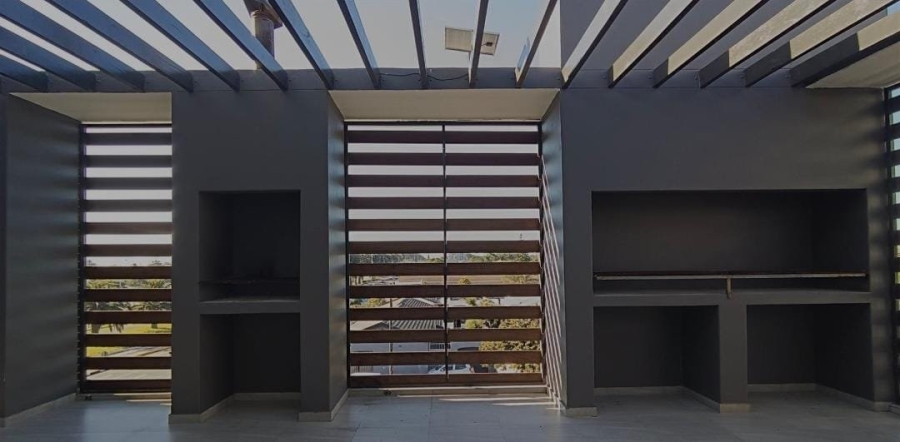 2 Bedroom Property for Sale in Table View Western Cape